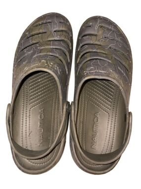 Nautica Clog Sandals in Olive Camo